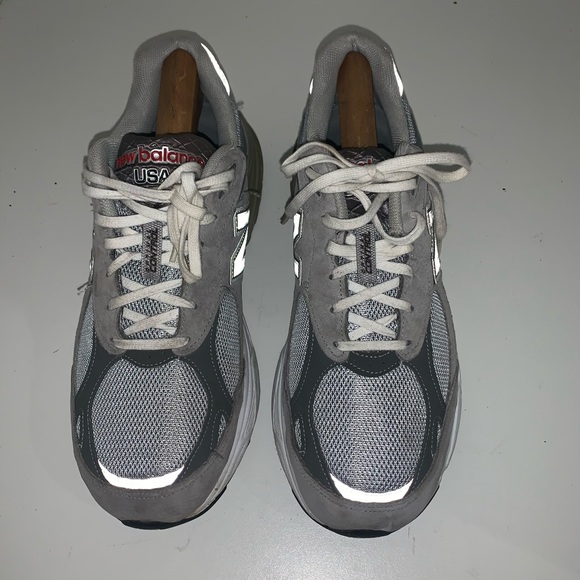 990 2e